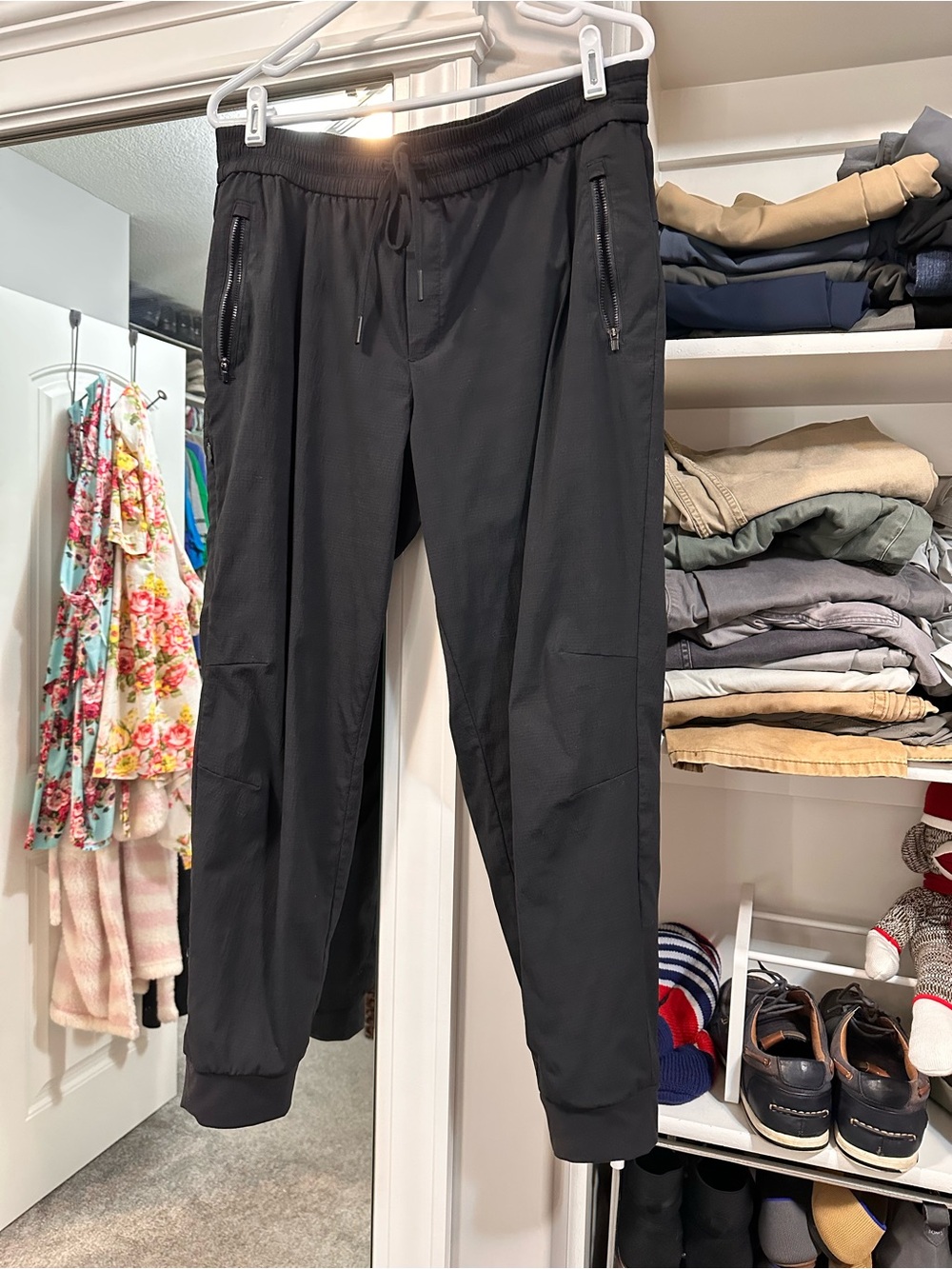 Athleta Black Women’s Performance Joggers